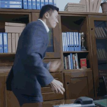 上司闷骚职场风云再起最新章节