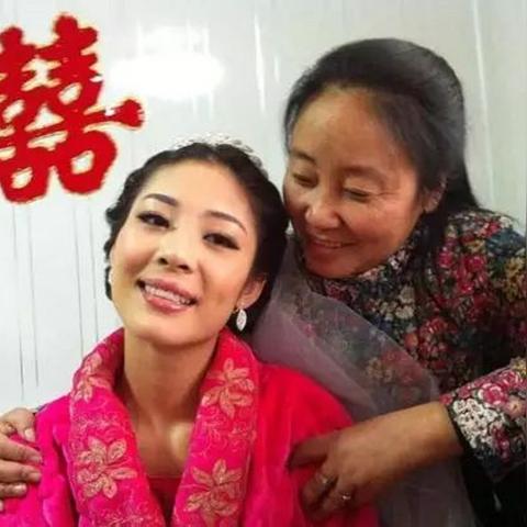 最新弃婴岛消息，关爱无家可归孩子，温暖港湾建设进展顺利