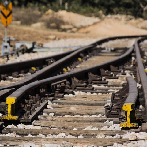 昆明天然橡胶报价及分析概览