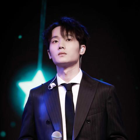 蒋敦豪音乐才子新动态，全新单曲即将发布，舞台闪耀继续